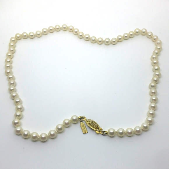 Marvella | Vintage | Dainty | Faux Pearl | Matte | Necklace | Approx. 16” - Picture 3 of 6